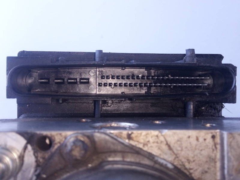 Recambio de abs para kia cee´d active referencia OEM IAM 589201H600 0265235330 P3-B8-17-3