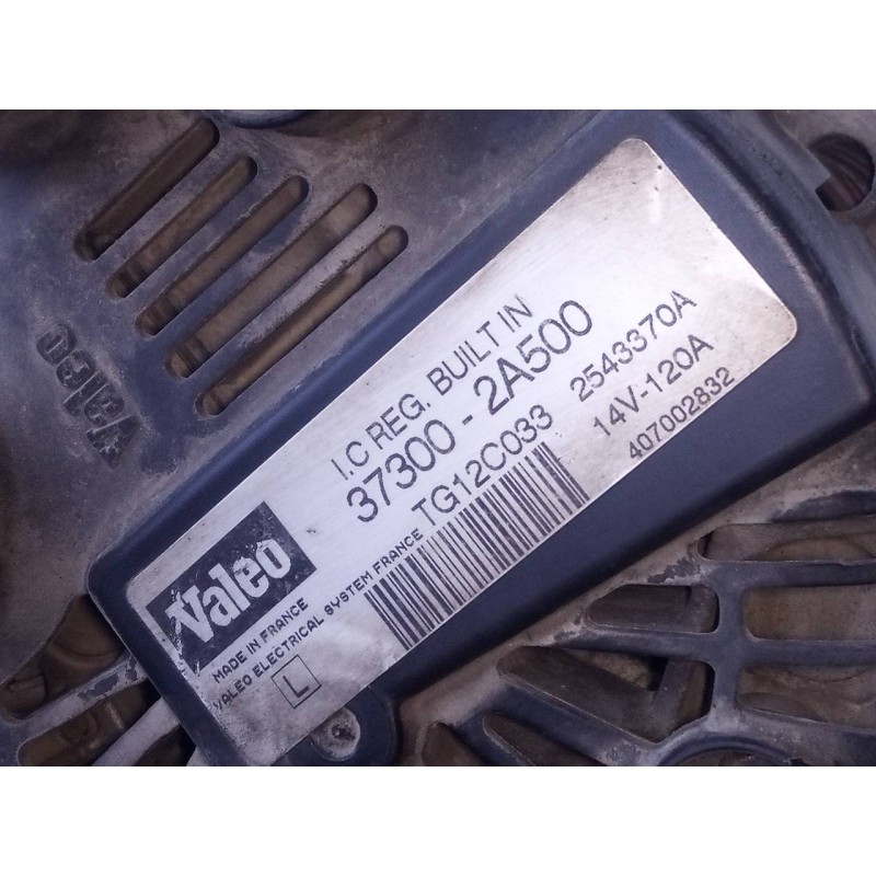 Recambio de alternador para kia cee´d active referencia OEM IAM 373002A500 2543370A P3-A4-22-3