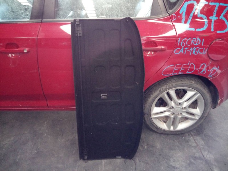 Recambio de bandeja trasera para kia cee´d active referencia OEM IAM   