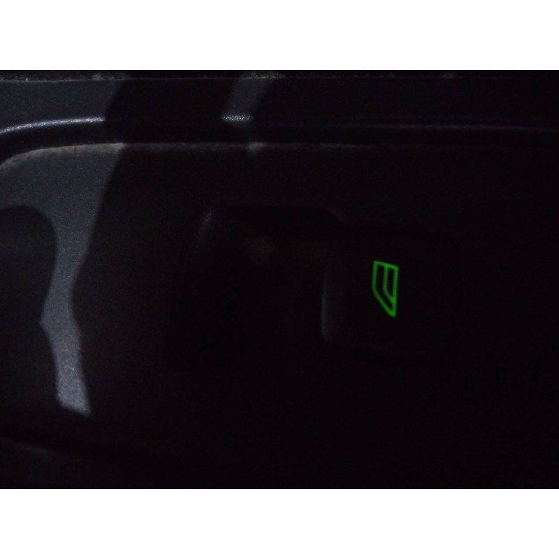 Recambio de mando elevalunas delantero derecho para volvo xc60 momentum drive referencia OEM IAM   