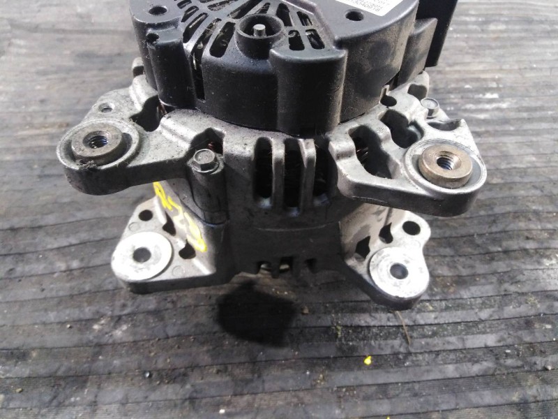 Recambio de alternador para skoda fabia (5j2 ) ambition referencia OEM IAM 06F903023E TG11C017 P3-A4-3-3