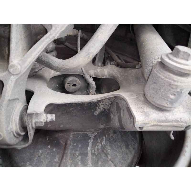 Recambio de mangueta trasera izquierda para volvo xc60 momentum drive referencia OEM IAM   