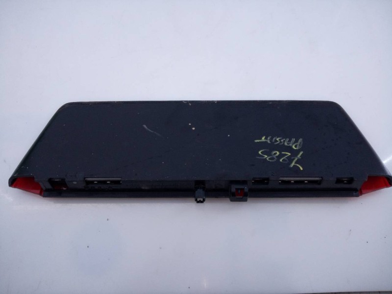 Recambio de luz central de freno para volkswagen passat lim. (3g2) sport bmt referencia OEM IAM   E1-B6-51-1