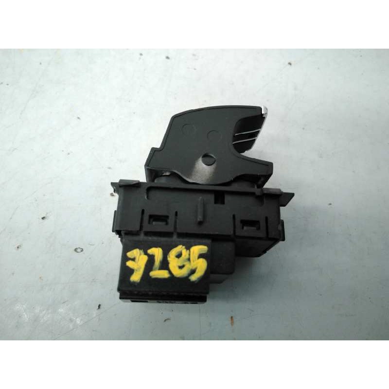 Recambio de mando elevalunas trasero derecho para volkswagen passat lim. (3g2) sport bmt referencia OEM IAM 5G0959855N  