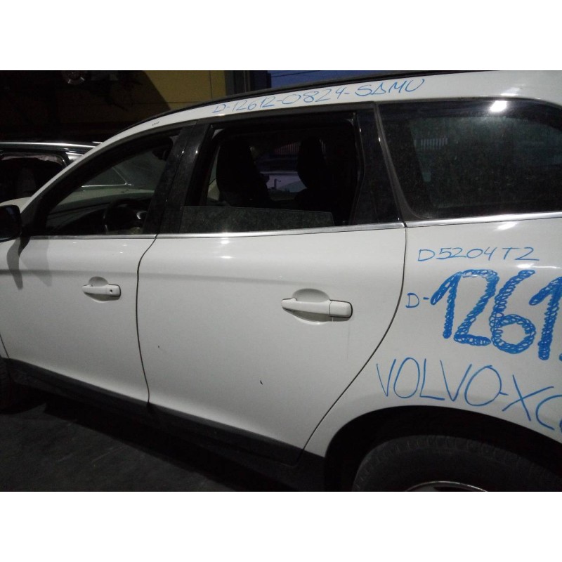 Recambio de puerta trasera izquierda para volvo xc60 momentum drive referencia OEM IAM   