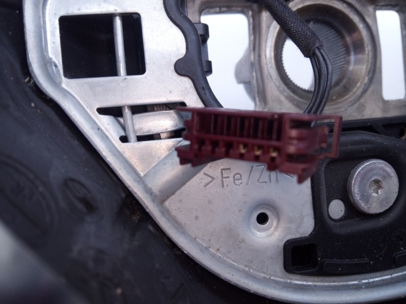 Recambio de volante para mercedes-benz clase e (w212) lim. e 220 bluetec (212.001) referencia OEM IAM   E1-A2-27-1