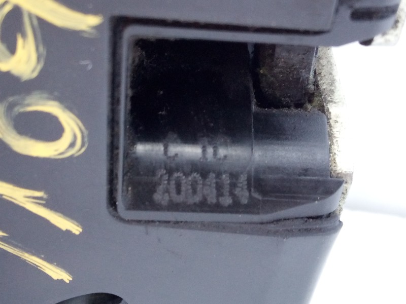 Recambio de cerradura puerta delantera derecha para dacia sandero ambiance referencia OEM IAM 200414  E1-A1-48-1