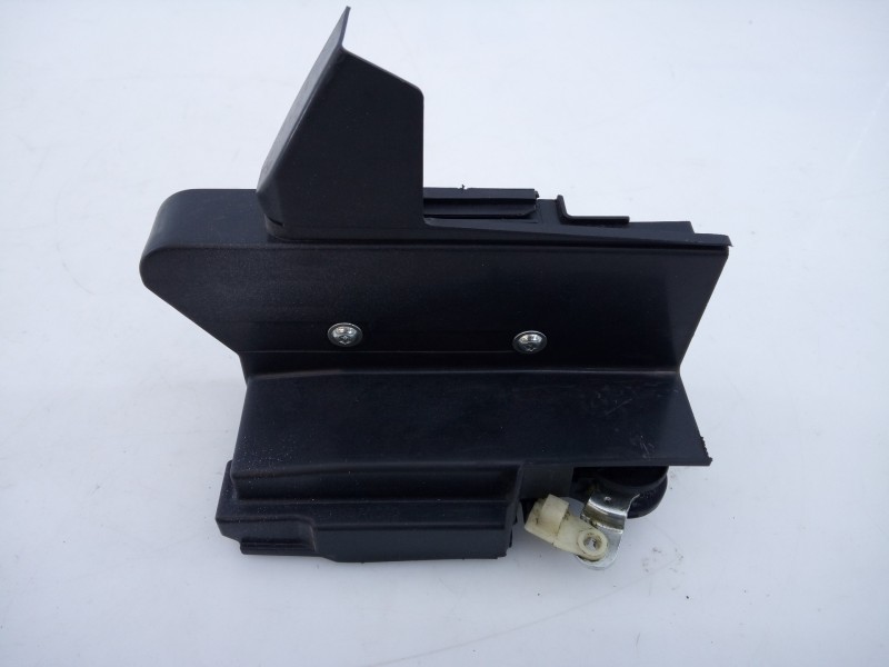 Recambio de cerradura puerta delantera derecha para dacia sandero ambiance referencia OEM IAM 200414  E1-A1-48-1