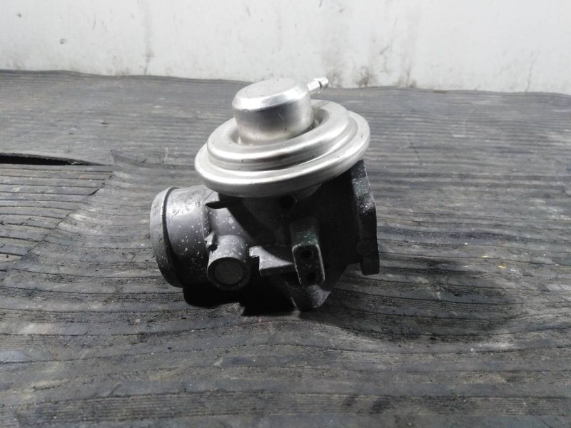 Recambio de caja mariposa para volkswagen golf v berlina (1k1) 1.9 tdi referencia OEM IAM 038129637  P1-A2-7