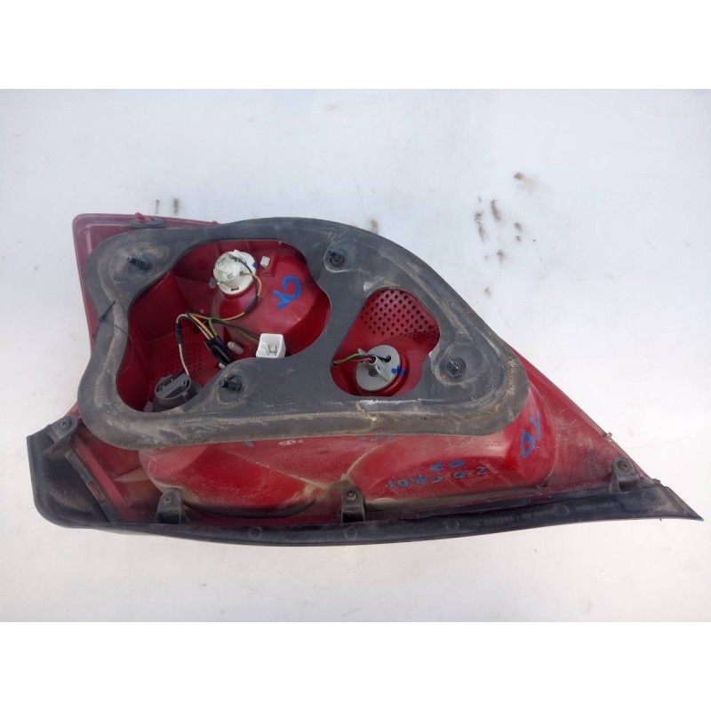 Recambio de piloto trasero izquierdo para kia cee´d active referencia OEM IAM   E2-B5-48-1