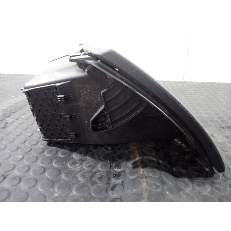 Recambio de guantera para opel crossland x excellence referencia OEM IAM   P2-A2-18