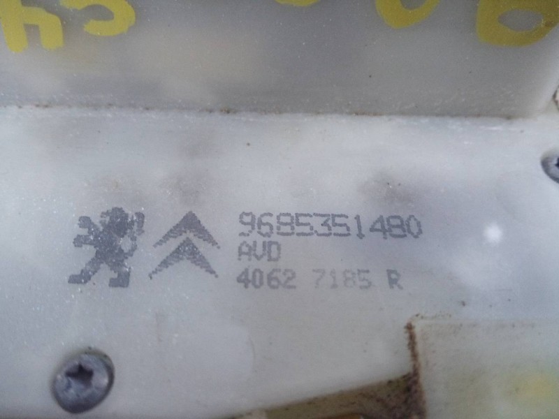 Recambio de cerradura puerta delantera derecha para citroën c4 lim. live referencia OEM IAM 9685351480  E1-A4-48-1