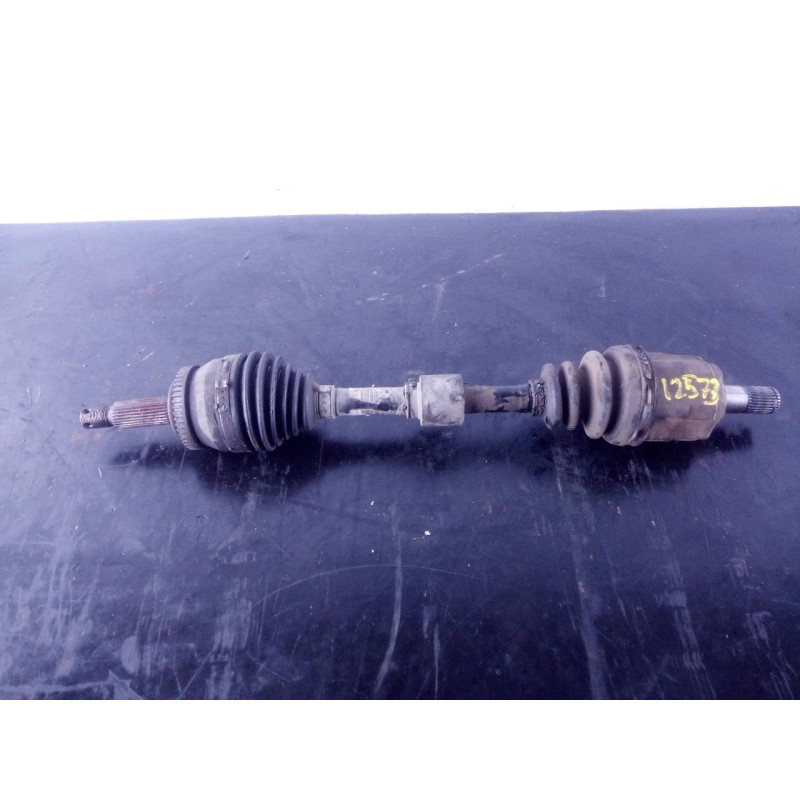 Recambio de transmision delantera izquierda para kia cee´d active referencia OEM IAM 495011H21  P1-A6-28