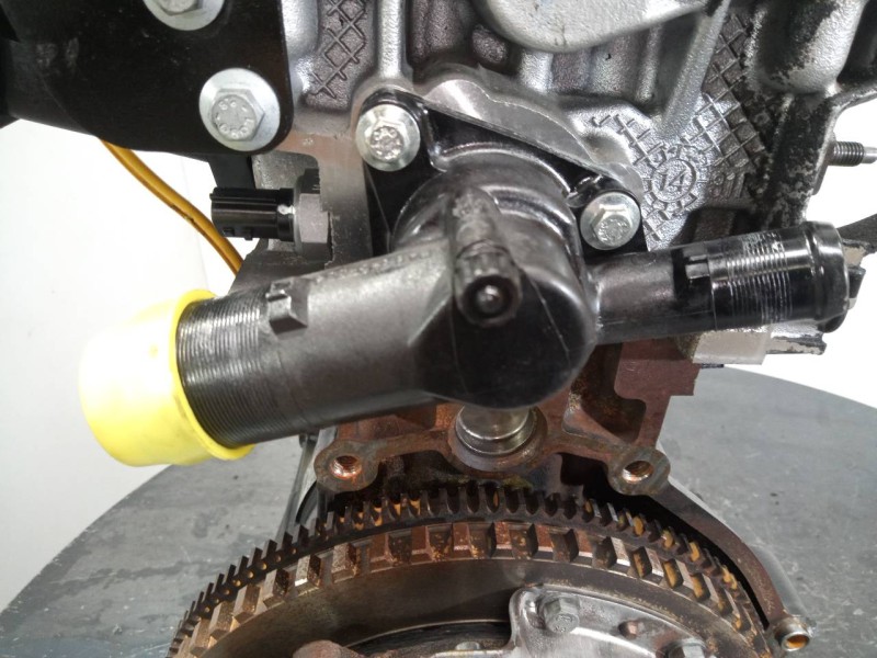 Recambio de motor completo para dacia sandero ambiance referencia OEM IAM D4F732  M1-B3-89