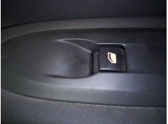 MANDO ELEVALUNAS DELANTERO DERECHO 