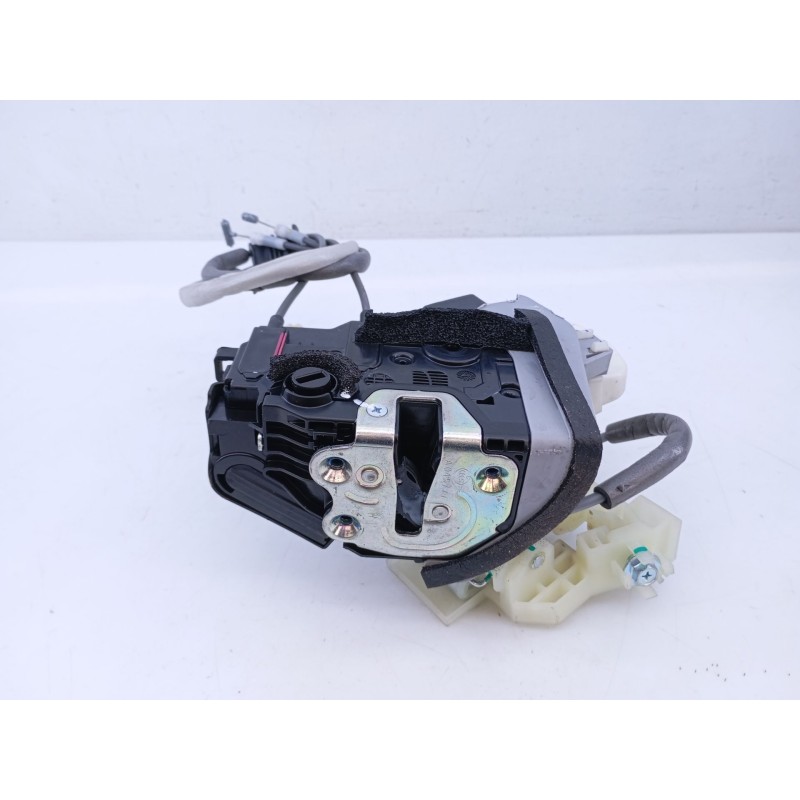 Recambio de cerradura puerta trasera derecha para hyundai ioniq hybrid referencia OEM IAM 81420G2000iHX  