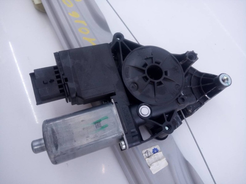 Recambio de elevalunas delantero derecho para opel crossland x excellence referencia OEM IAM   E2-B6-24-1