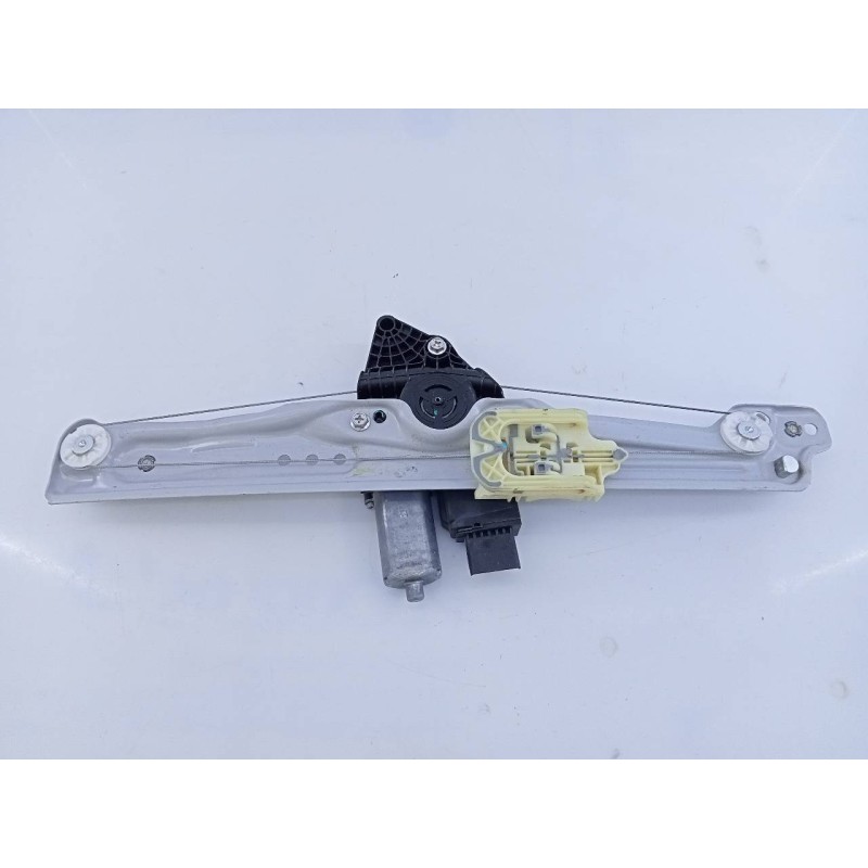 Recambio de elevalunas trasero derecho para opel crossland x excellence referencia OEM IAM 0130824076  E2-B6-50-2