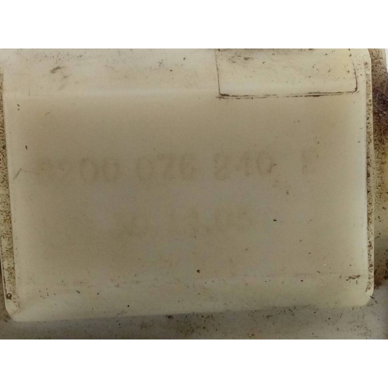 Recambio de cerradura maletero / porton para renault clio iii authentique referencia OEM IAM 8200076240E  E1-A1-8-2