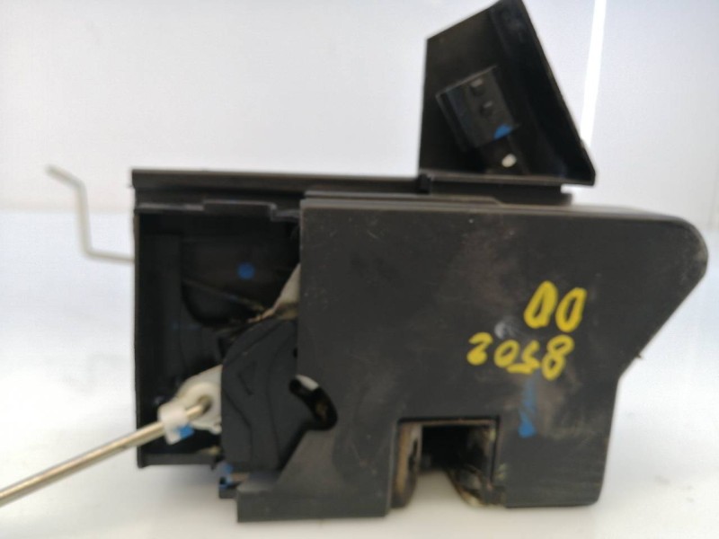 Recambio de cerradura puerta delantera derecha para dacia sandero stepway referencia OEM IAM 805026816RG  E1-A1-12-2