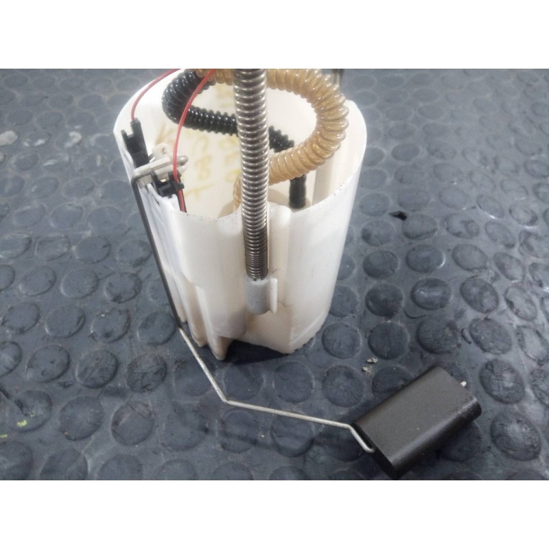 Recambio de aforador para peugeot bipper básico referencia OEM IAM 51787162 0580207001 P3-A6-14-2