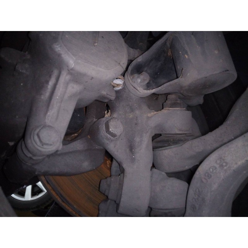 Recambio de mangueta delantera izquierda para mercedes-benz clase e (w212) lim. e 220 bluetec be edition (212.001) referencia OE