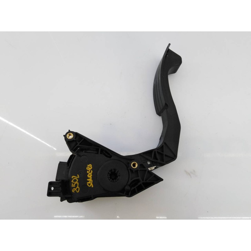 Recambio de pedal acelerador para dacia sandero stepway referencia OEM IAM 180022703RC 6PV00997803 E2-A1-17-7