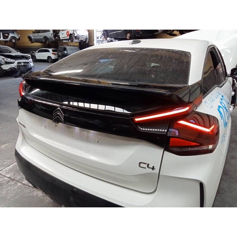 Recambio de porton trasero para citroën c4 iii seduction referencia OEM IAM   