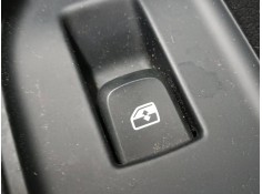 MANDO ELEVALUNAS TRASERO DERECHO 