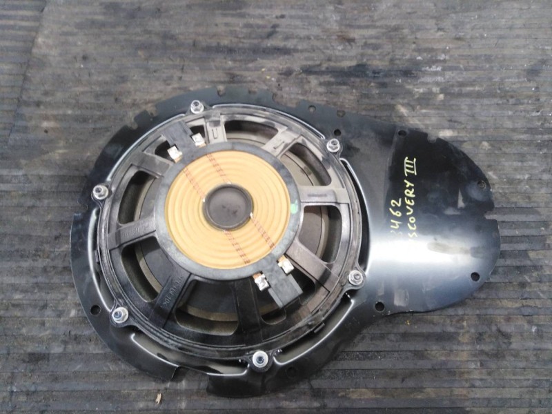 Recambio de altavoz para land rover discovery v6 td se referencia OEM IAM 2512179  P2-B3-23