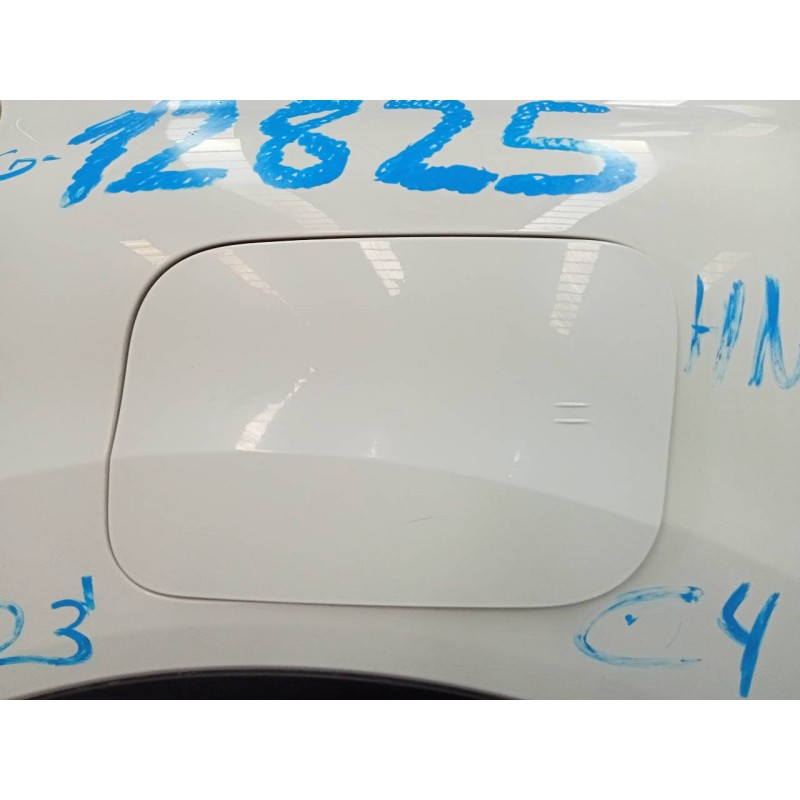 Recambio de tapa exterior combustible para citroën c4 iii seduction referencia OEM IAM   