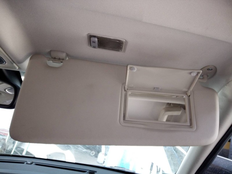 Recambio de parasol derecho para land rover freelander (lr2) sd4 s referencia OEM IAM   