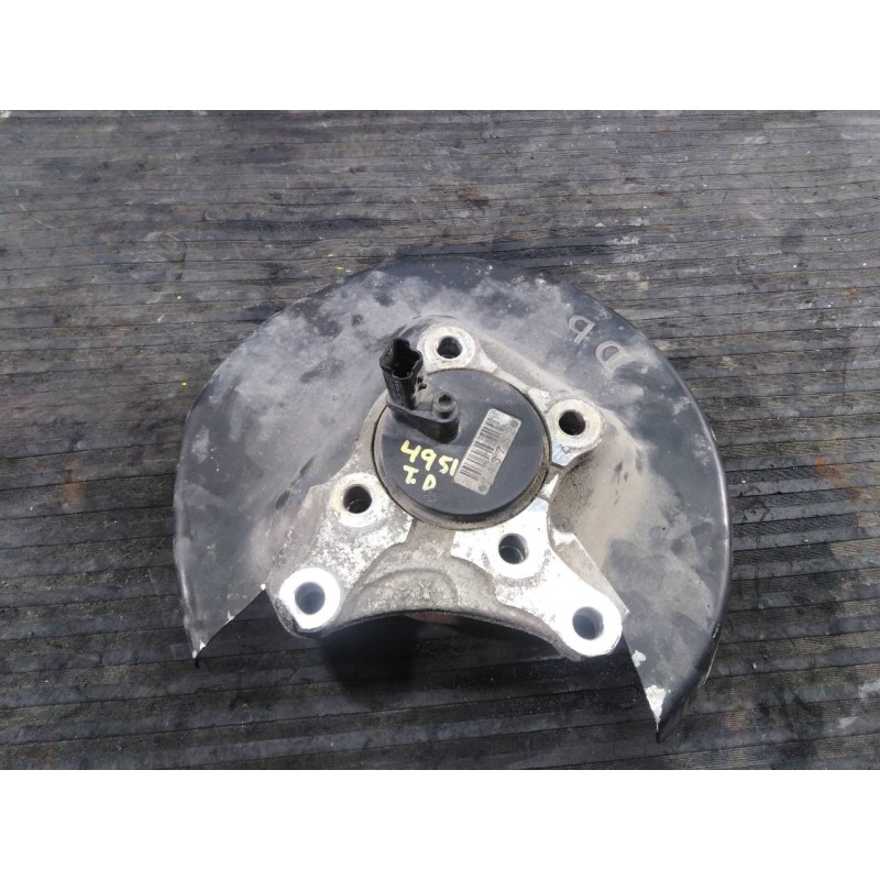 Recambio de mangueta trasera derecha para peugeot 308 active referencia OEM IAM 743752  P1-B5-23