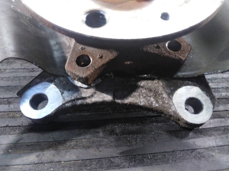 Recambio de mangueta trasera derecha para peugeot 308 active referencia OEM IAM 743752  P1-B5-23