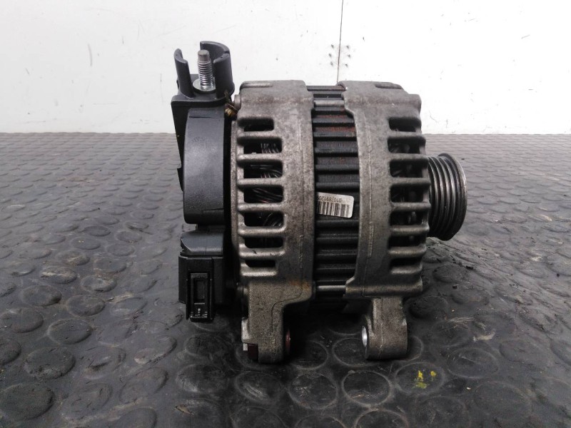 Recambio de alternador para land rover freelander (lr2) sd4 s referencia OEM IAM 0121715024 6G9N10300YC P3-A5-5-3
