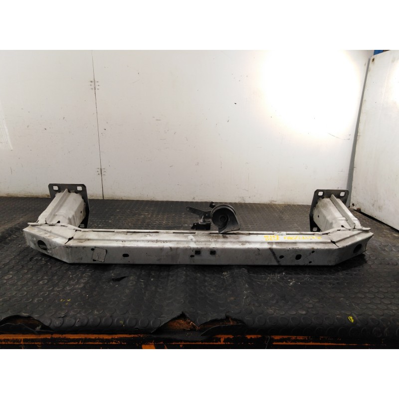 Recambio de refuerzo paragolpes delantero para land rover freelander (lr2) sd4 s referencia OEM IAM   P1-A1-43