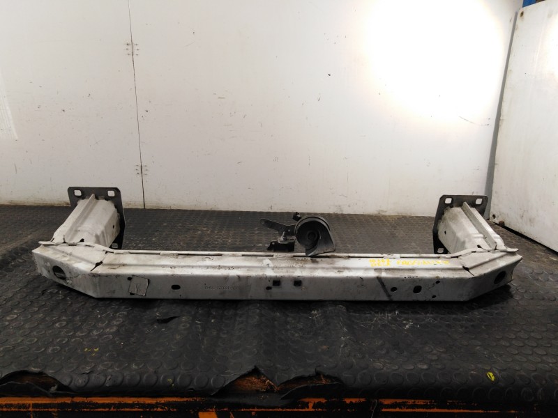 Recambio de refuerzo paragolpes delantero para land rover freelander (lr2) sd4 s referencia OEM IAM   P1-A1-43