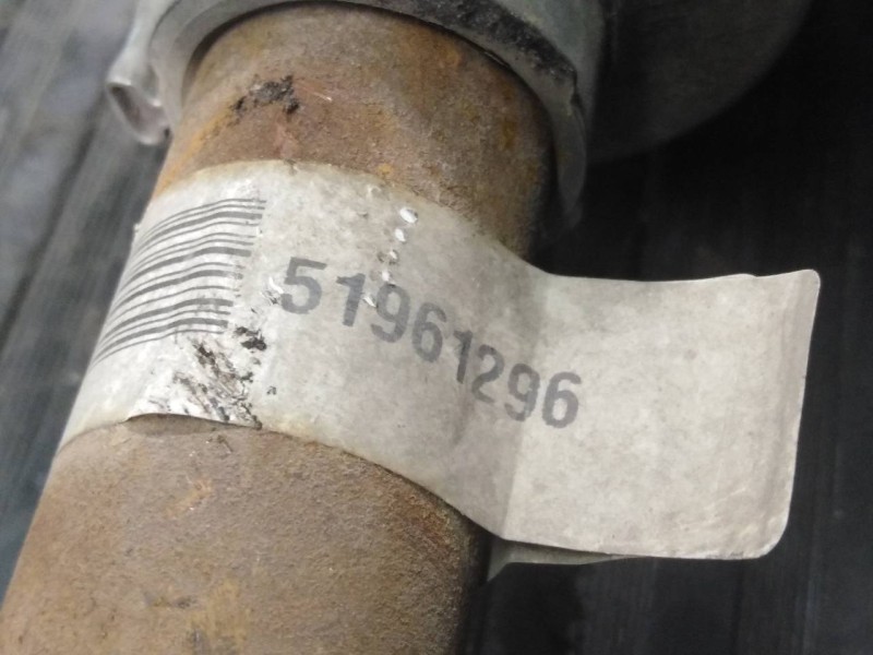 Recambio de transmision delantera derecha para opel combo d kasten l1h1 2,4t referencia OEM IAM 51961296  