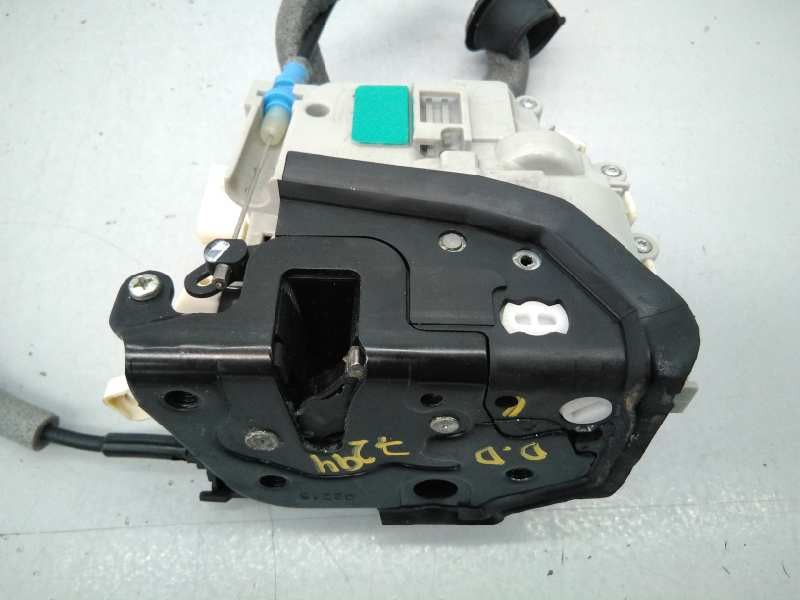 Recambio de cerradura puerta delantera derecha para audi a3 sportback (8va) attraction quattro referencia OEM IAM 8X1837016C  E1