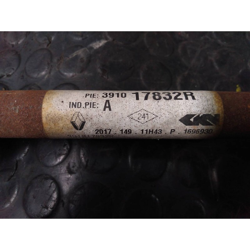 Recambio de transmision delantera izquierda para dacia sandero stepway comfort referencia OEM IAM 391017832R  P1-A6-44