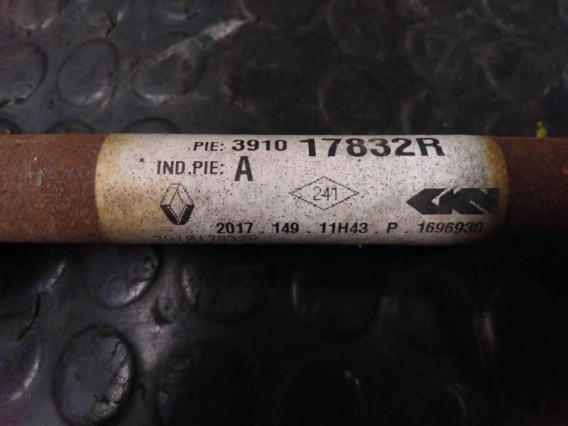 Recambio de transmision delantera izquierda para dacia sandero stepway comfort referencia OEM IAM 391017832R  P1-A6-44