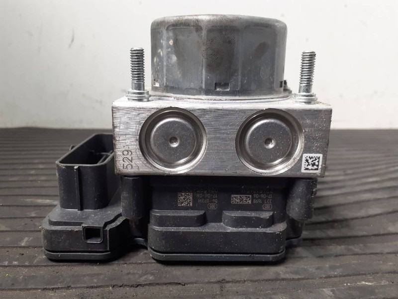 Recambio de abs para renault clio iv limited referencia OEM IAM 476600188R  P3-A8-22-4