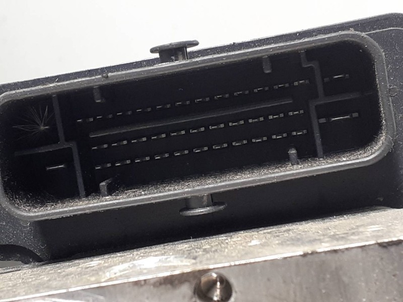 Recambio de abs para renault clio iv limited referencia OEM IAM 476600188R  P3-A8-22-4