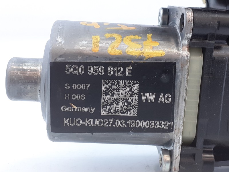 Recambio de motor elevalunas trasero derecho para skoda octavia lim. (5e3) ambition referencia OEM IAM 5Q959812E  E1-A5-7-2