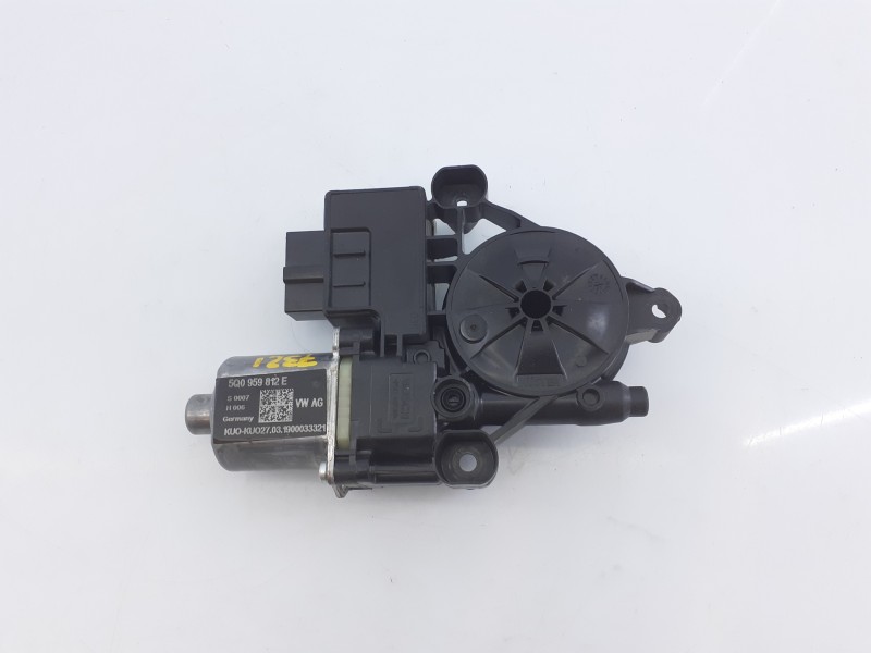 Recambio de motor elevalunas trasero derecho para skoda octavia lim. (5e3) ambition referencia OEM IAM 5Q959812E  E1-A5-7-2