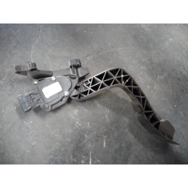 Recambio de pedal acelerador para fiat doblo ii (152) pop referencia OEM IAM 52013955 6PV01017523 