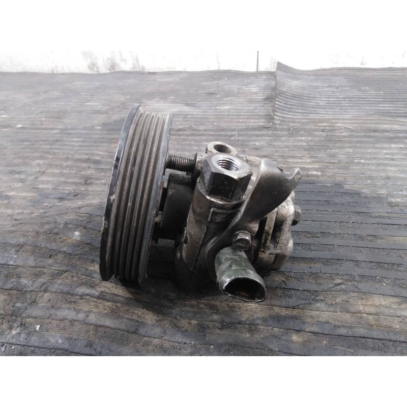 Recambio de bomba direccion para kia carnival ii referencia OEM IAM 06164  P3-B4-7-3