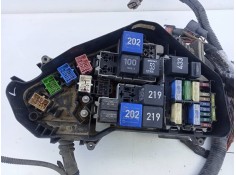 Recambio de caja reles / fusibles para volkswagen touareg (7la) tdi v10 referencia OEM IAM   E1-B6-46-1 2