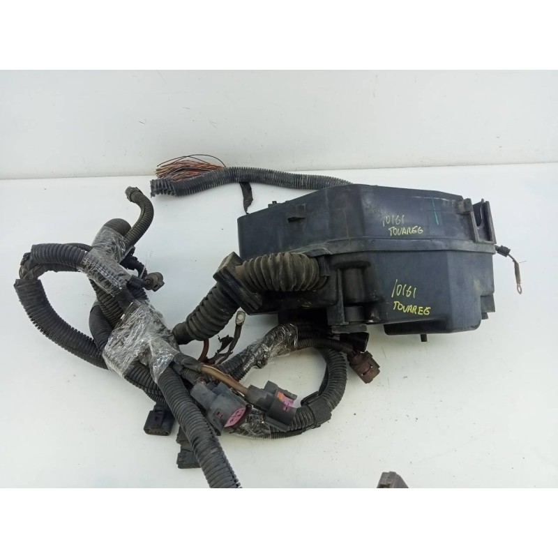 Recambio de caja reles / fusibles para volkswagen touareg (7la) tdi v10 referencia OEM IAM   E1-B6-46-1
