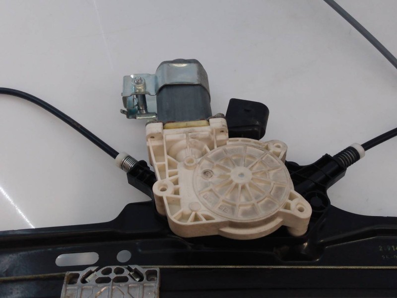 Recambio de elevalunas delantero derecho para bmw serie 5 touring (e61) 525d referencia OEM IAM 0536009701 7034352S E1-A3-16-2